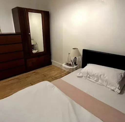 Private 2-Bedroom Home In The Heart Of Bloomsbury