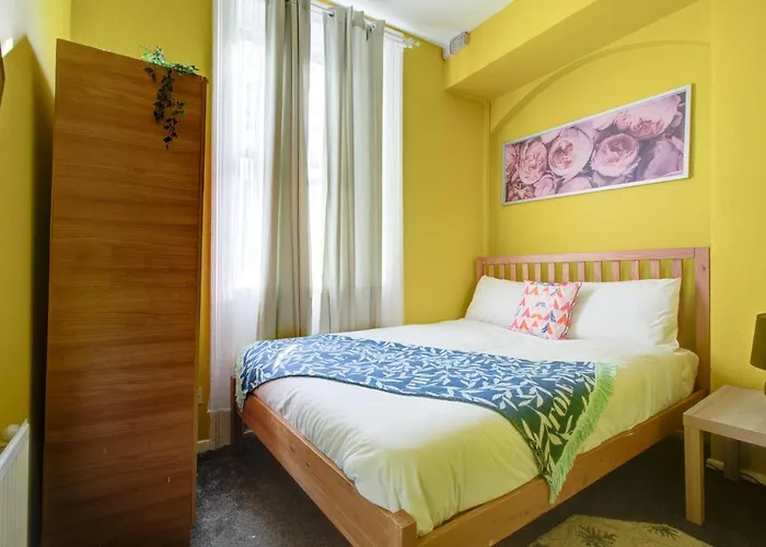 Inviting 2-Bed Budget Apartments In Central London