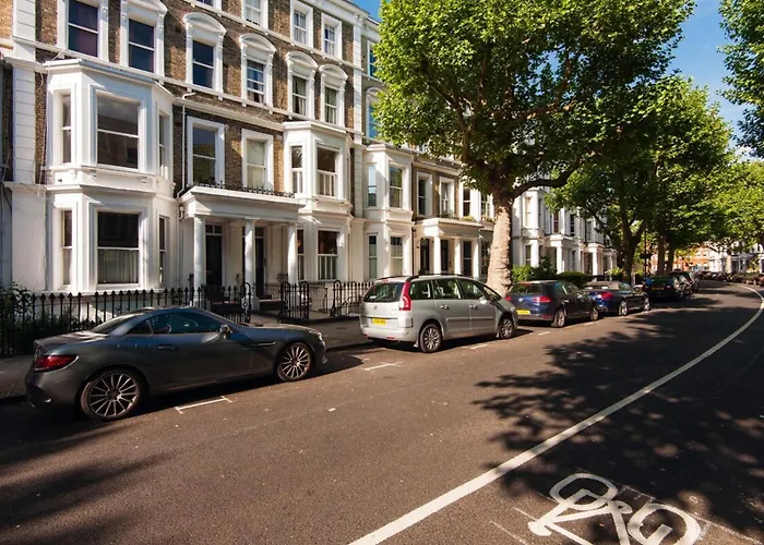 The Stunning Philbeach Garden Apartment