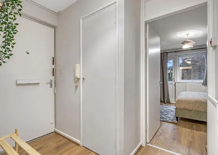 1 Bedroom Flat - Brixton