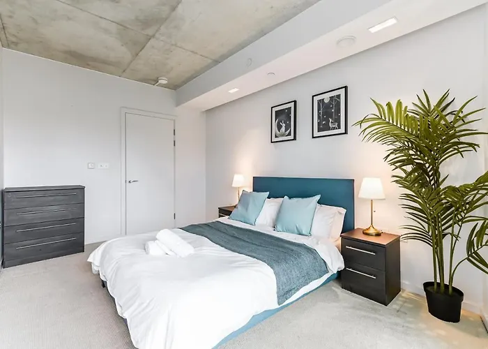 Khayat Homes - The Curve - One Bed