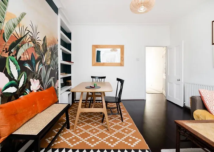 1Br Flat In Hammersmith London
