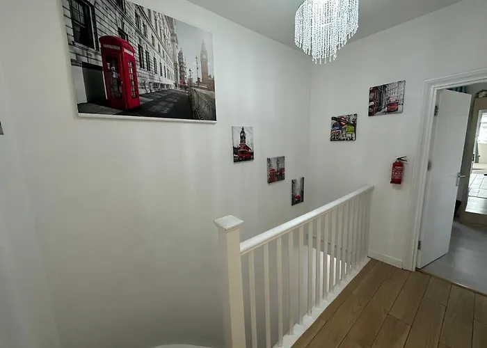 Luxurious Terrace 2 Bedrooms In Relaxing Apartment In Covent Garden