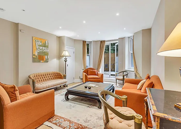 Beautiful Abode In Kensington Olympia