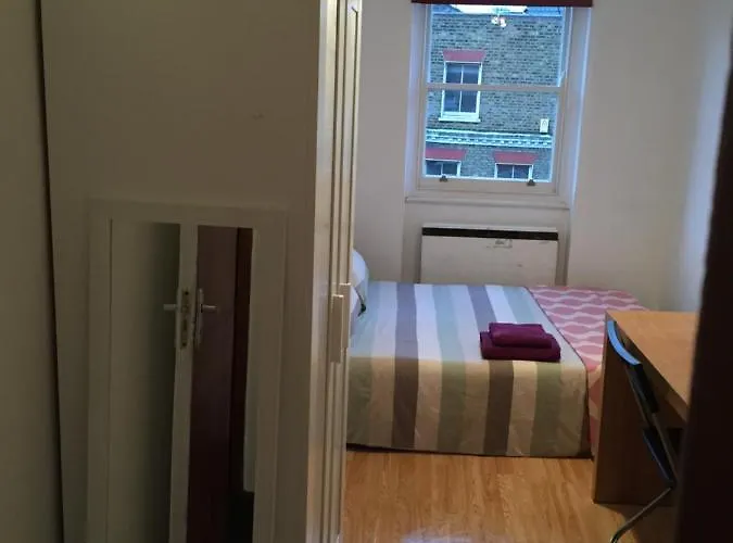 Cozy Room Goodge St