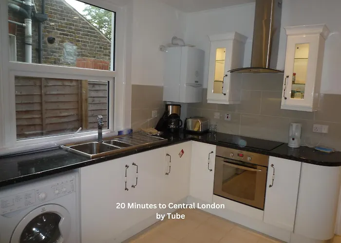 Boundary Road, 1 Bedroom & 2 Bedroom Flats