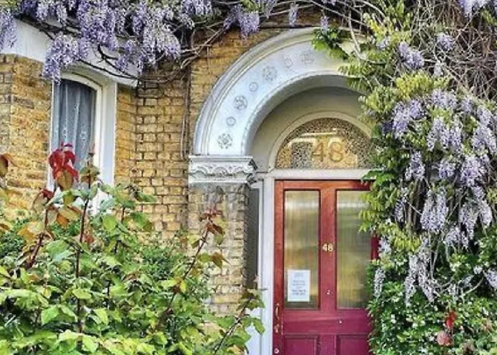 St. James\'S Guest House