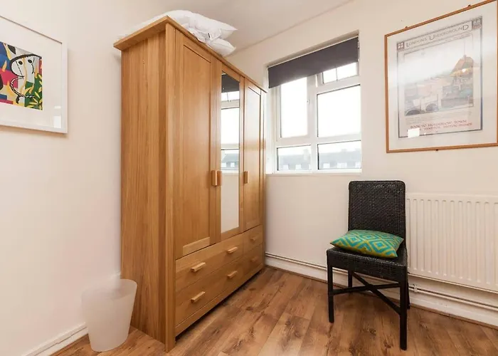 Central Camden Flat With Terrace For 4 People