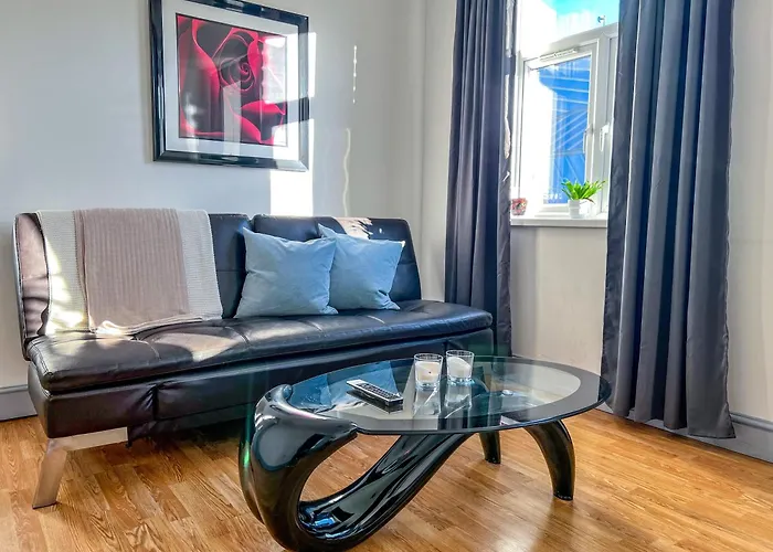 Shoreditch London - Lovely Two-Bedroom Apartment