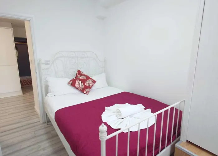 Eurostar City Apartments