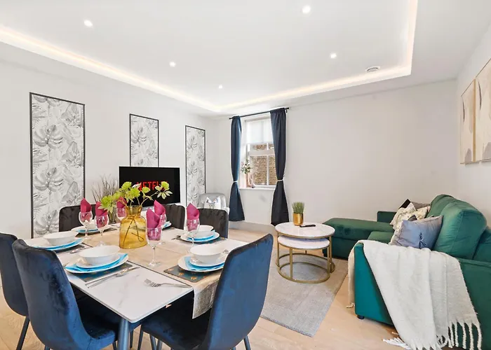 Comfortable London Retreat - Sleeps 6