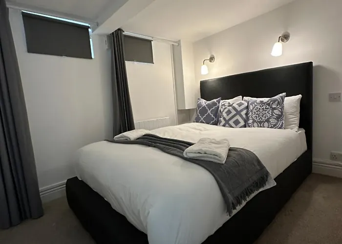 Finchley Road Apartments