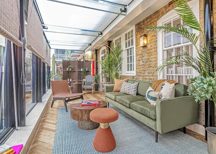 Luxury Flats Near Big Ben And London Eye