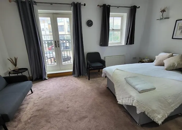 Camden Rooms 2