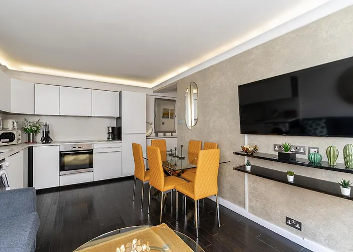 Elegant 3 bedrooms apartment near Hyde Park&Oxford St