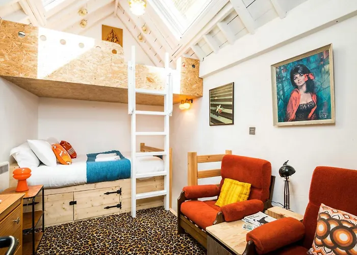 Cute House In Soho - Full Ac, Quiet And Unique!