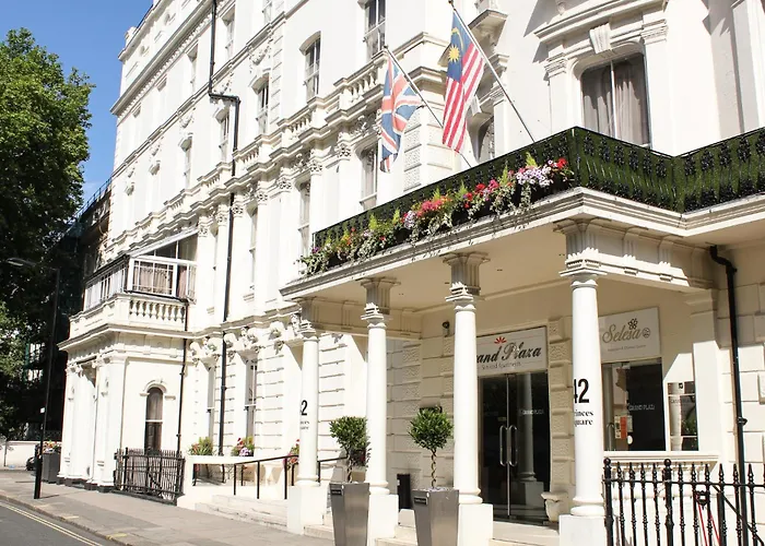 Grand Plaza Serviced Apartments