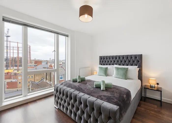 Lift & Free Parking, Modern 1 Bed Flat In Shoreditch Next To Train Station