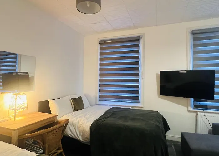 Impeccable 1 Bedroom Flat In Central London
