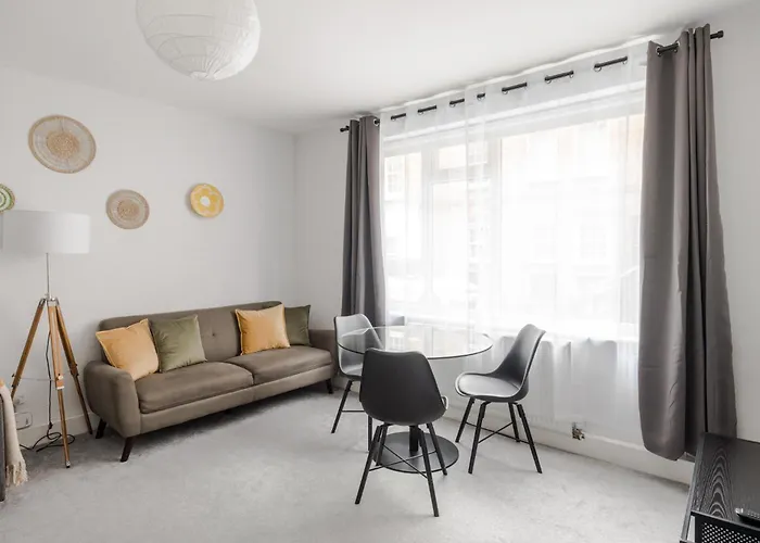Camden 2Bd Flat At Rousden Street