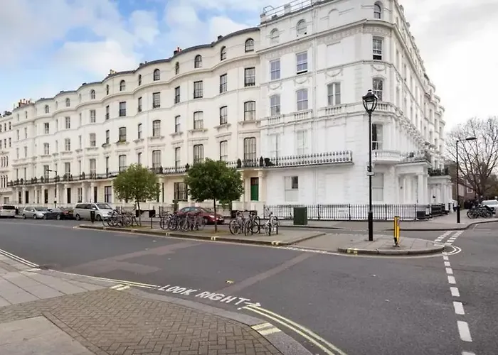 Princes Square Apartments