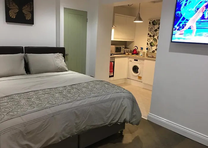 Mildmay Road Apartments
