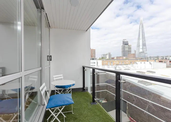 Spacious 2 Bedroom Flat On Bermondsey St