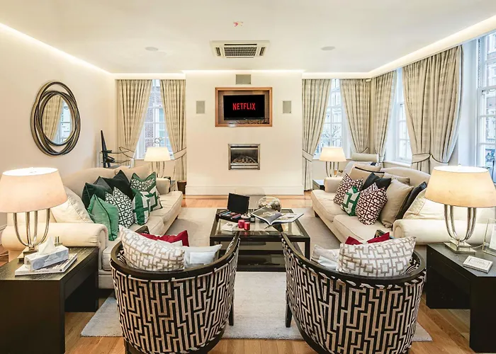 Mayfair-Dreamhouse-Ac-Selfridges-Oxfordstreet-Superluxury