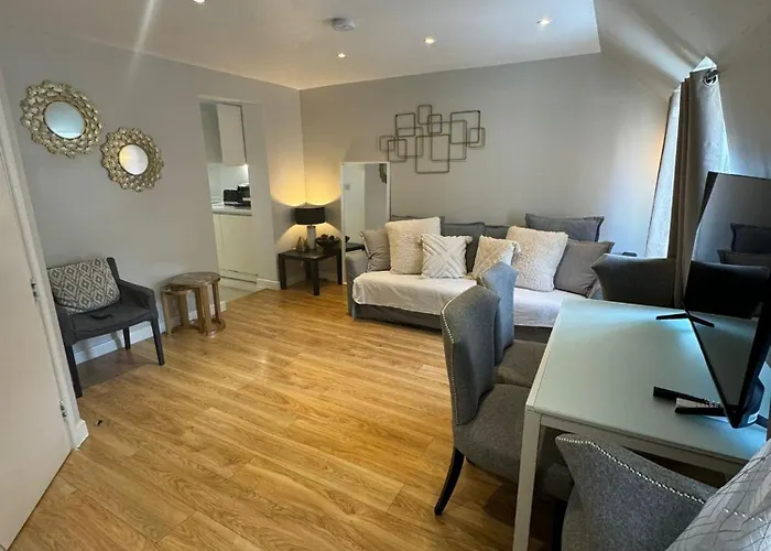 Sleep 8 In The Heart Of Central London Hy4