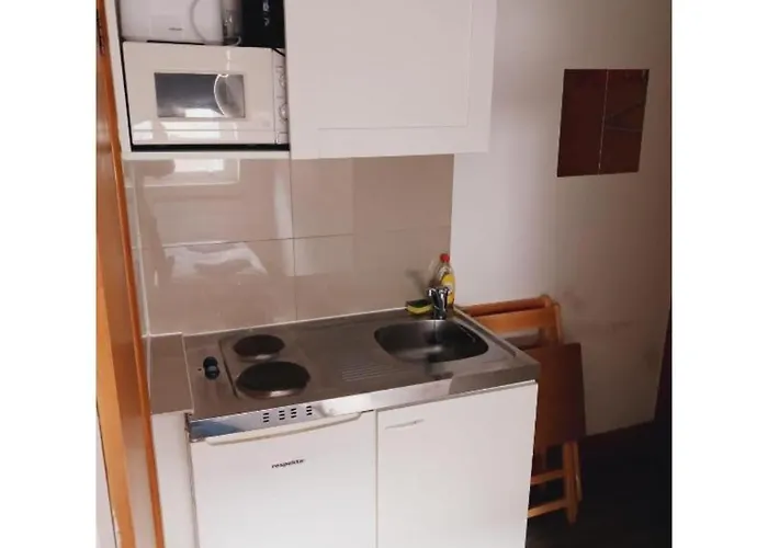 F406- Great Studio For 2 Near Hyde Park