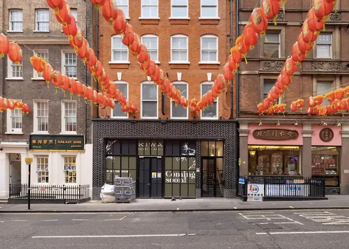 Spacious Flat In Central Ldn, Payment Required Straight Away The Host Will Message You After You\'Ve Made A Reservation