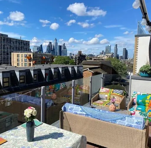 Top Floor 1Bed Appartement With Balcony, City View