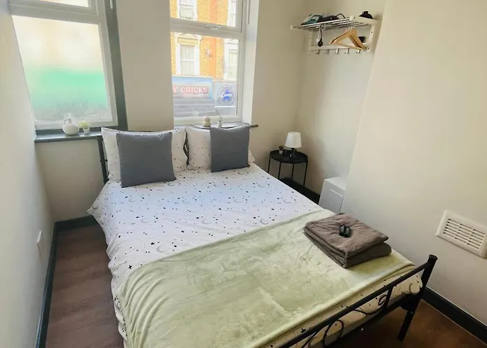 Kilburn Guest Rooms 167