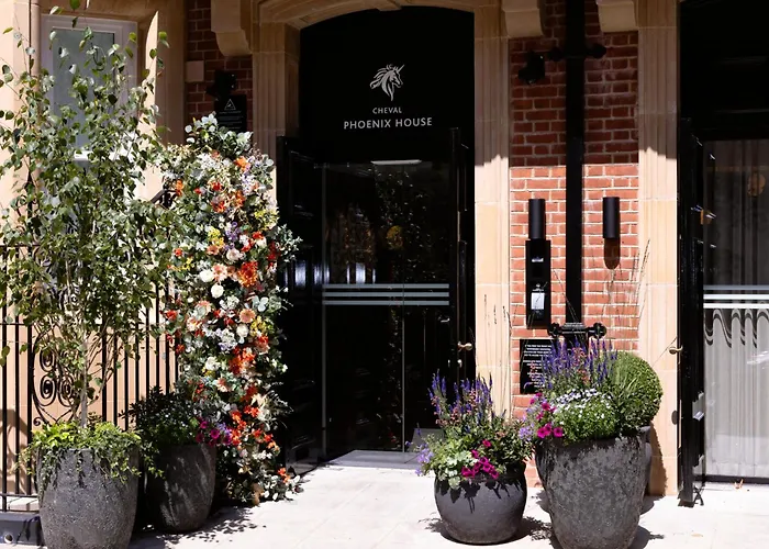 Cheval Phoenix House At Sloane Square