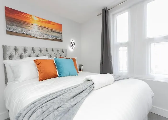 Serene Studio Apartment Sydenham