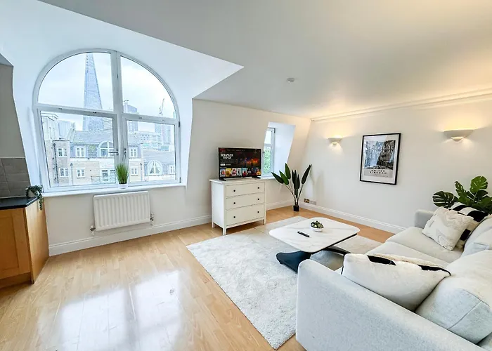 Lux 3 Bedroom Penthouse In Borough Near The Shard, Bermondsey