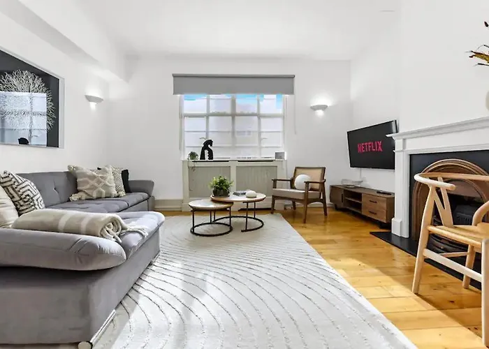 1 Bed Apartment- Mayfair 6