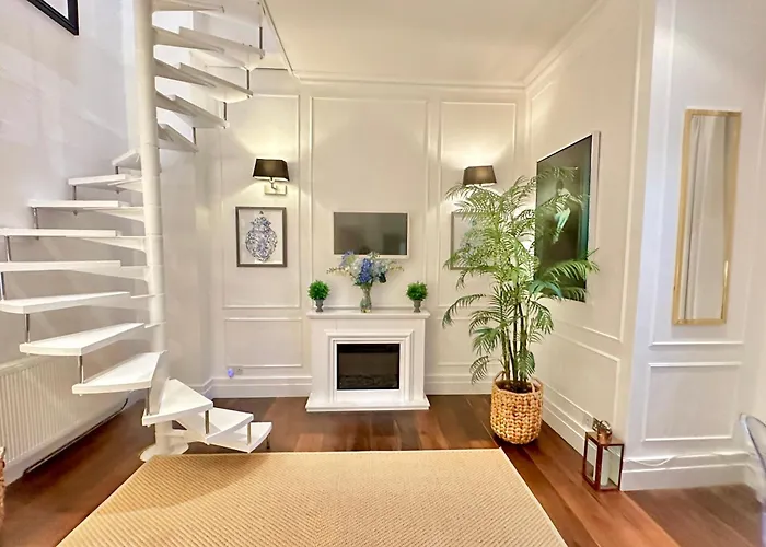 Elegant London Apartment