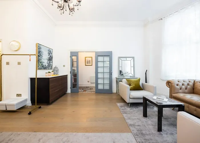 Modern 2Br Flat Near Shepherds Bush & Westfield