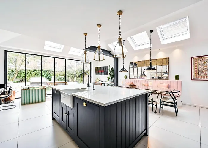 Contemporary Home In Shepherds Bush