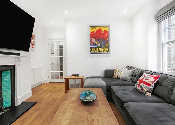 Pass The Keys Modern Victorian Home In London