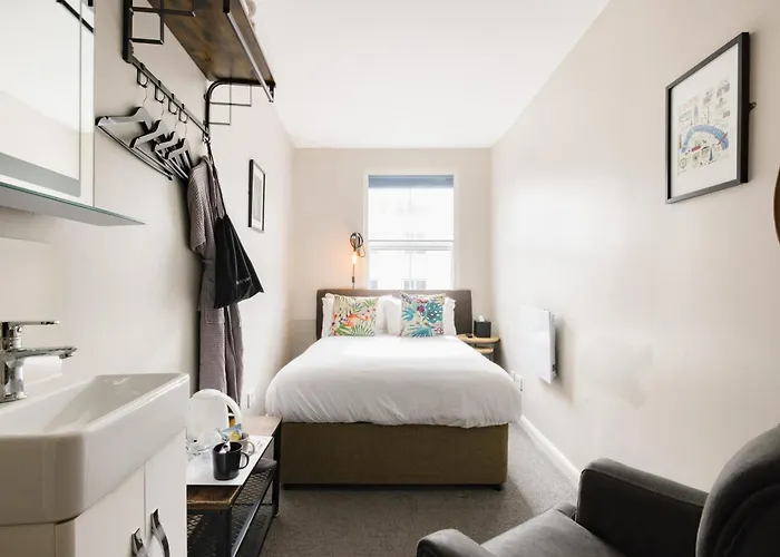 Borough High Street Rooms