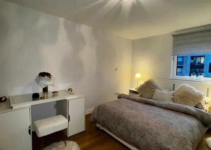 Luxury Entire 1 Bed Flat, Excel, City Airport, Custom House