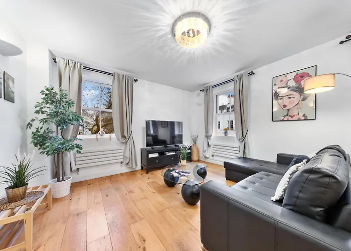Charming Apartment By Hyde Park