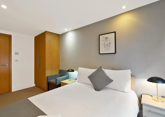 Modern Apartments In Bayswater Central London Free Wifi & Aircon By City Stay Aparts London