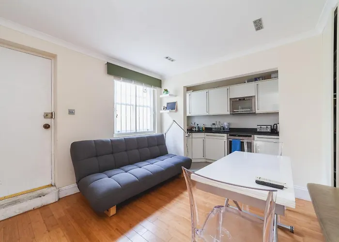 Charming Notting Hill Flat Near Portobello