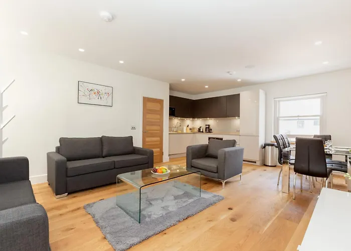 Bnb - 2Br2Ba By Bloomsbury