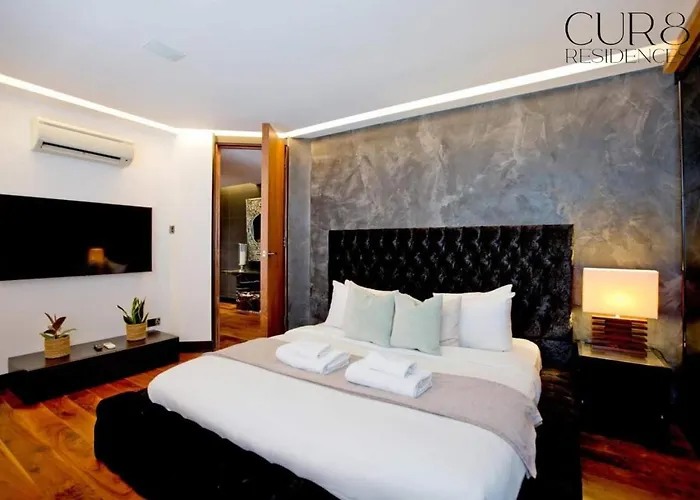 Luxury 2 Bed Knightsbridge Flat