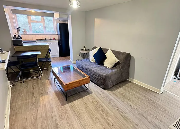 London Apartment - Near Kings Cross St Pancreas!