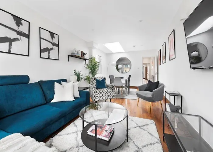 Huge Shoreditch Apartment- Private Roof Terrace